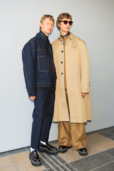 Look 1
